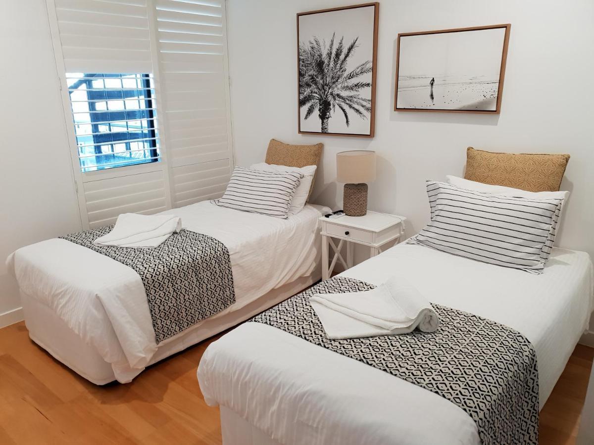Kings Row Apartments Caloundra Eksteriør bilde