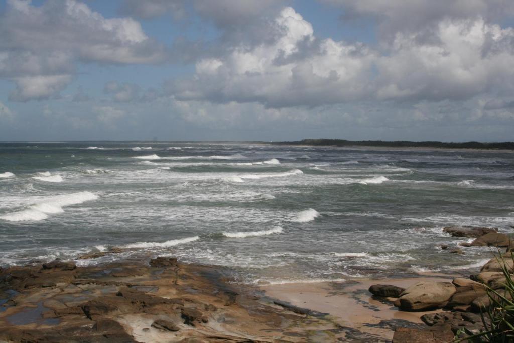Kings Row Apartments Caloundra Rom bilde